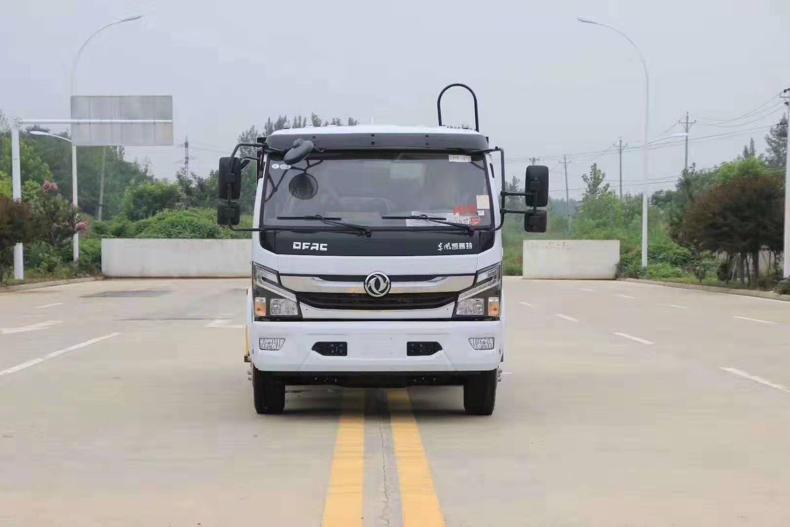 解放道路压缩垃圾车联系