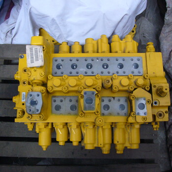 PC200-8主閥723-46-23103小松挖掘機(jī)原裝分配器純正進(jìn)口配件