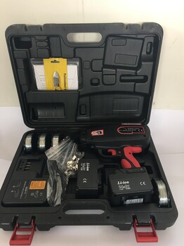 九威全自動鋰電鋼筋捆扎機(jī)