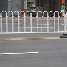 京式护栏道路护栏机非隔离护栏