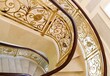 重庆酒店旋转楼梯铝艺金色楼梯护栏生产厂家