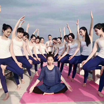 南昌瑜伽培训中心