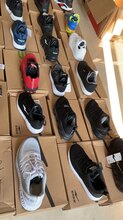 乔丹361等运动品牌服装运动鞋尾货一手批发图片