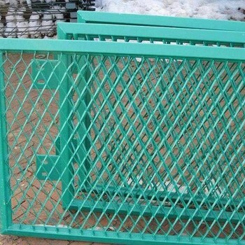 热镀锌钢板网护栏、电镀锌钢板网护栏、PVC涂塑钢板网护栏