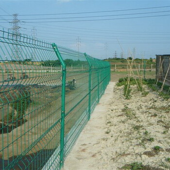 厂家现货供应绿色双边丝护栏网框架护栏网养鸡场围网