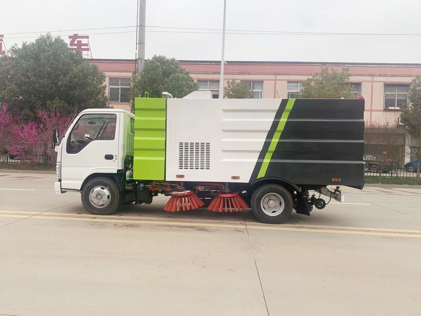 东风国六小型扫路车多功能清扫吸尘车吸尘车配件