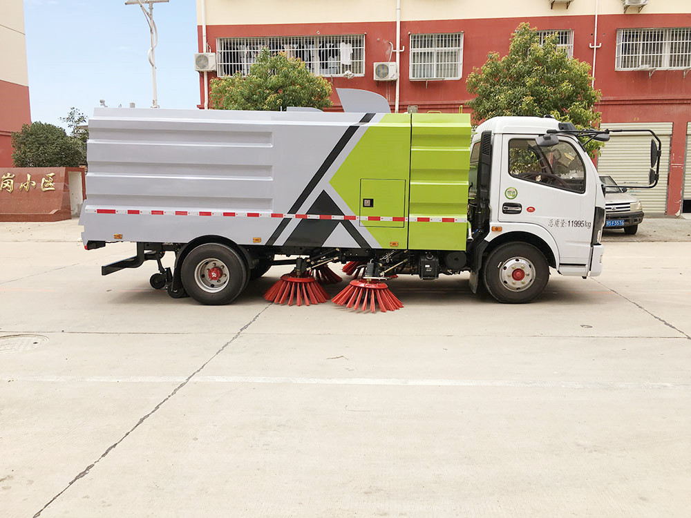 东风国六干湿分离扫路车扫地吸尘车垃圾清扫车