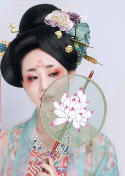 孝感學(xué)化妝選擇化妝培訓(xùn)學(xué)校