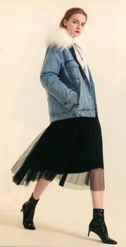 品牌折扣一手貨品現(xiàn)貨上海一線輕奢女裝品牌知恩冬每季必?fù)尩呢?夠賣