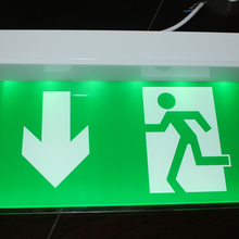 嵌入式安全出口灯3W持续式方向指示灯厂家定制图案