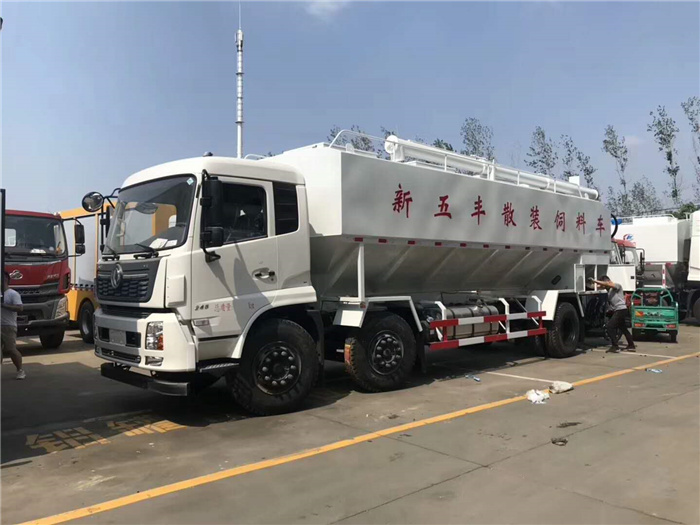 水貂饲料车