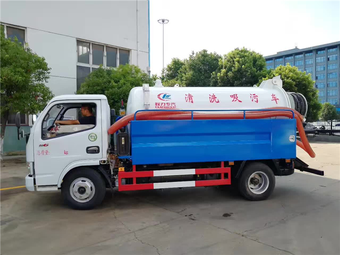 莒南吸粪车