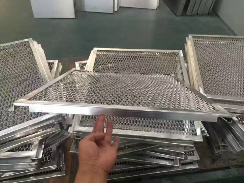 铝管焊接屏风批发价（大同）铝单板幕墙