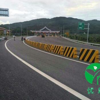 大量供应道路反光漆-化工厂家直售