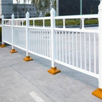 道路隔离栏市政护栏,交通护栏,马路护栏,PVC护栏