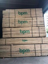 中喬木業大量供應北美原包裝板材北美白橡圖片
