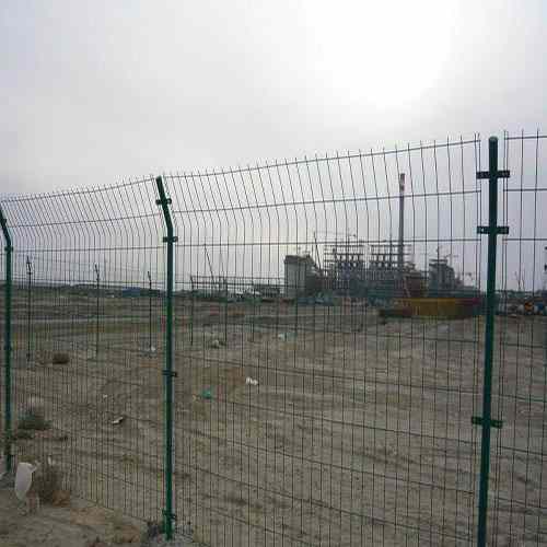 張家口高速公路護欄網種類詳細介紹-鴻欽絲網