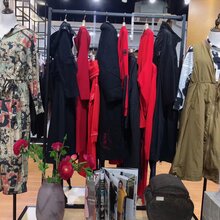 马可未库存尾货品牌女装折扣专柜货源批发图片