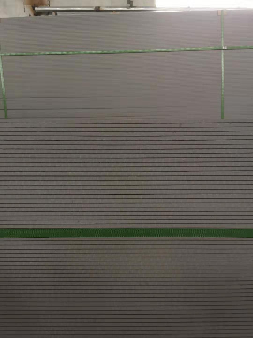 保溫硅酸鈣板中密度硅酸鈣板 