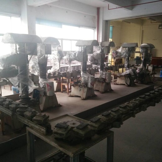 连云港市搬迁工厂整体设备打包回收