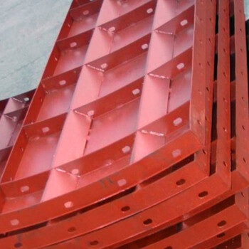 桥梁钢模板厂家-云南组合钢模板生产加工