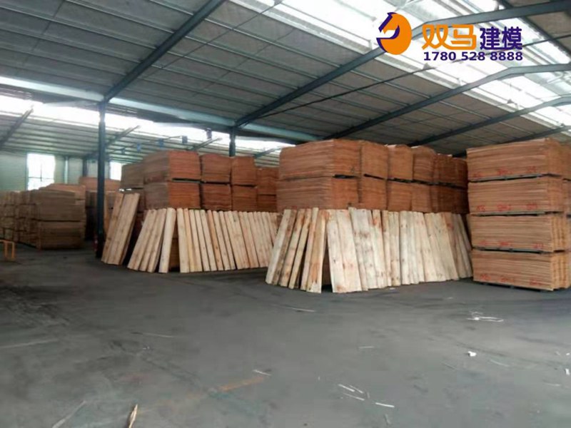 东兴市桉木建筑模板制作工厂工艺