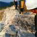 广西来宾矿洞开采掘进设备挖机破不动施工快的方法液压破裂机