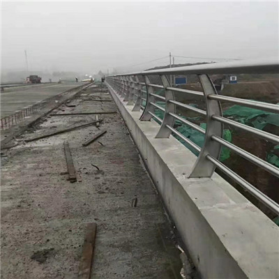 福州桥梁防撞护栏厂家