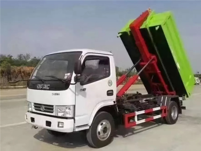 小型3方5方8方勾臂垃圾车使用方便