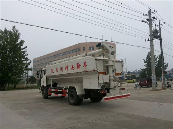 销售饲料撒料车