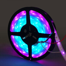 万汰科技LED-WS2812B灯珠-5050内置IC2811一米30灯幻彩跑马灯条全彩软灯带