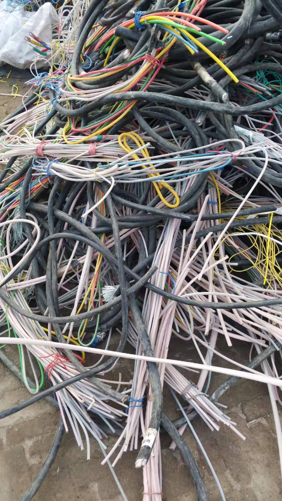 文山废电缆回收回收