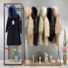 莫义超大狐狸毛领19冬大山高端羽绒服品牌折扣女装尾货走份布兰姗直播女装货源图片
