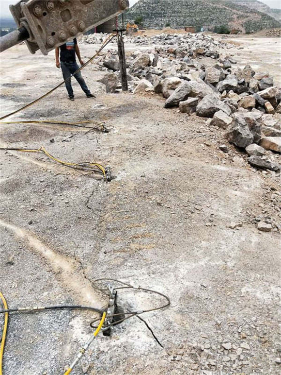 運(yùn)城大劈力劈石機(jī)使用技巧