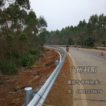 云浮波形护栏板防撞护板的安装方法/广州科阳