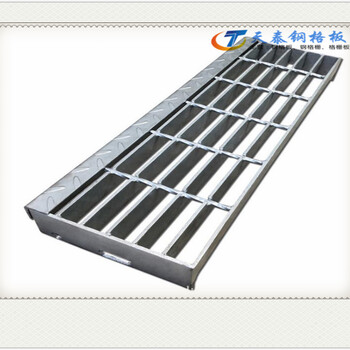 T1/T3楼梯踏步板不锈钢踏步板生产厂家工厂焊接踏板定制