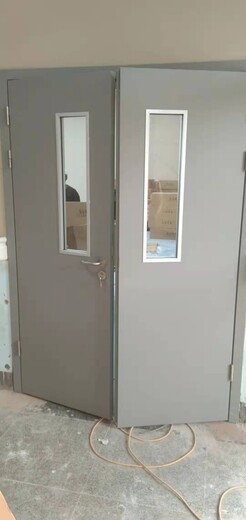 供应学生寝室门钢质材质防噪音教室钢质门厂家
