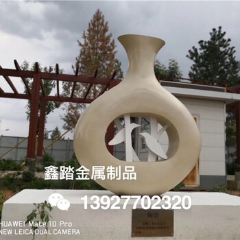 佛山不銹鋼雕塑廠家-不銹鋼雕塑定制-高科技中的雕塑藝術(shù)