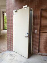 佛山防火门图片