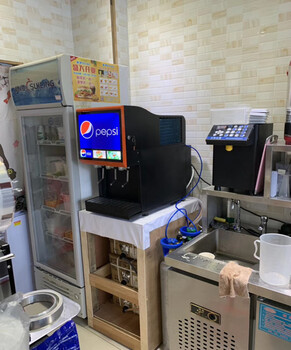潍坊自助餐厅4阀果汁奶茶机免安装维修安装