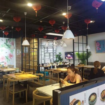 在潍坊加盟一家韩式餐饮连锁店如何槿花小馆怎么样