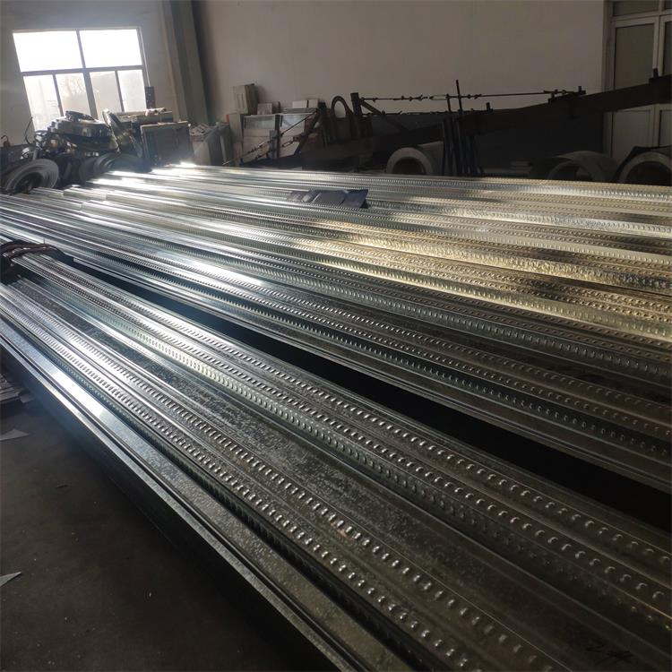 吐鲁番彩色压型钢板YX28-150-750型长期生产商