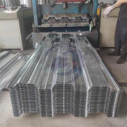 泰安镀锌承重钢板YX70-200-600型Q355B材质