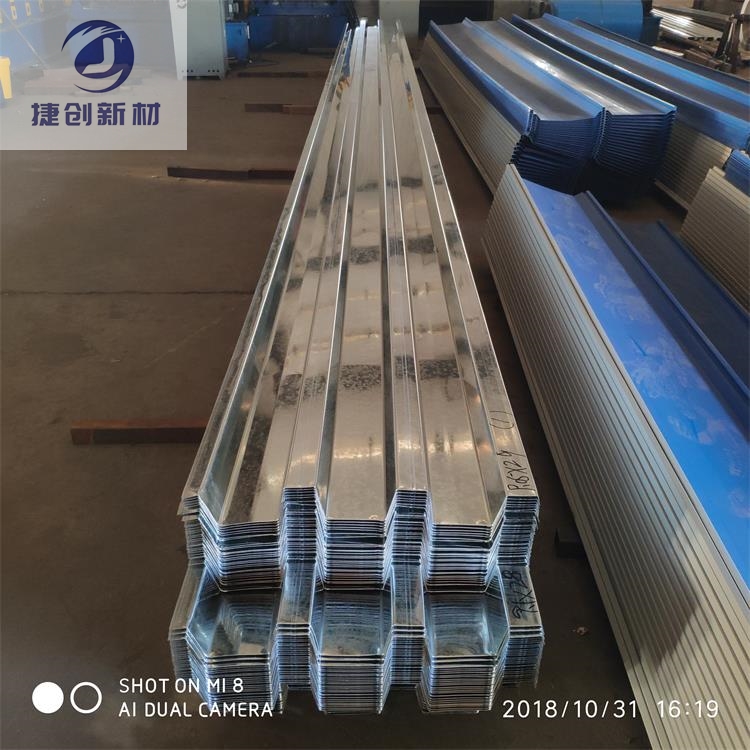 濮阳YX15-173-1038型彩钢屋面板配送到厂