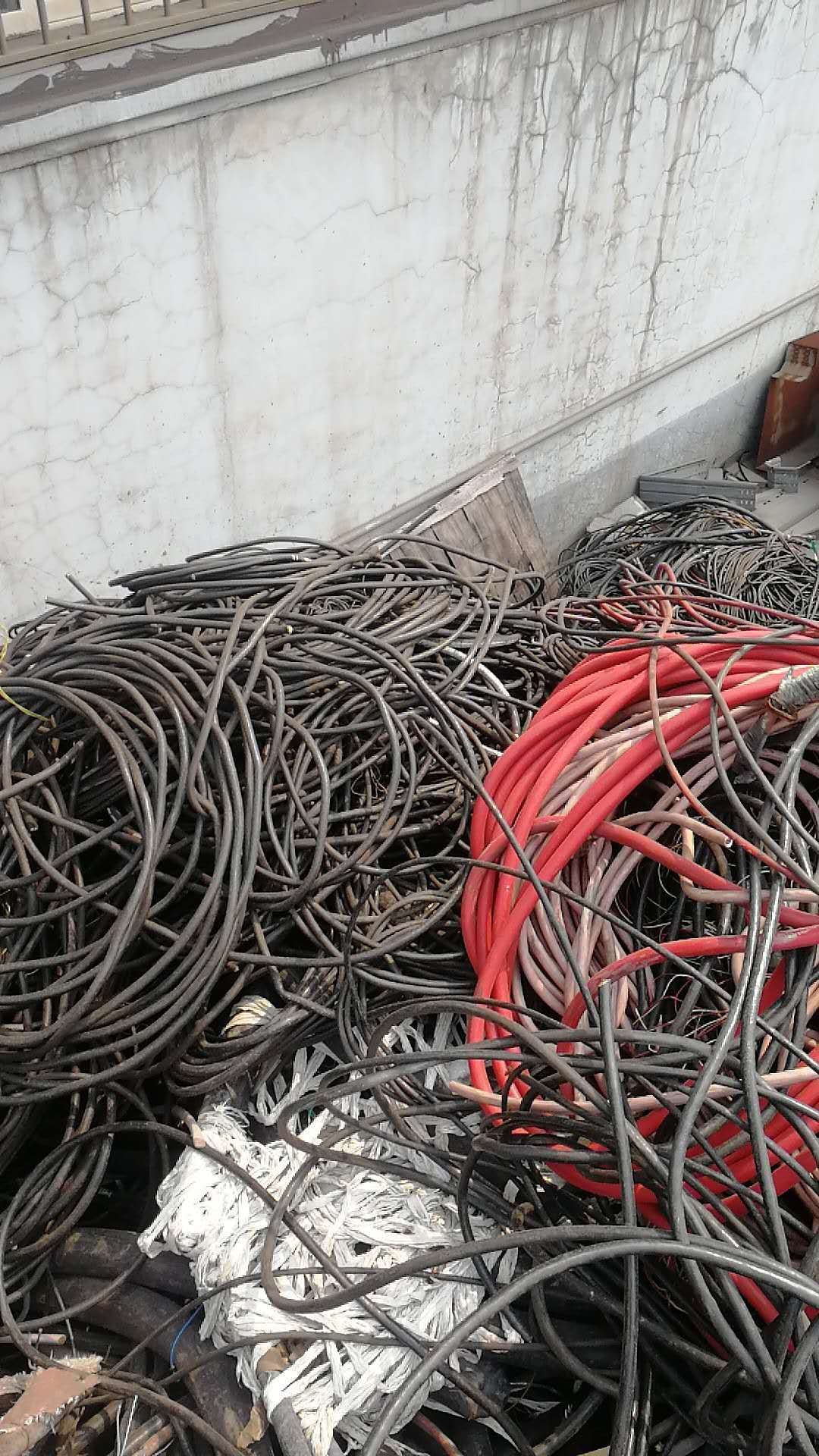 宿迁回收建筑废旧机械 整盘电线回收多少钱一吨