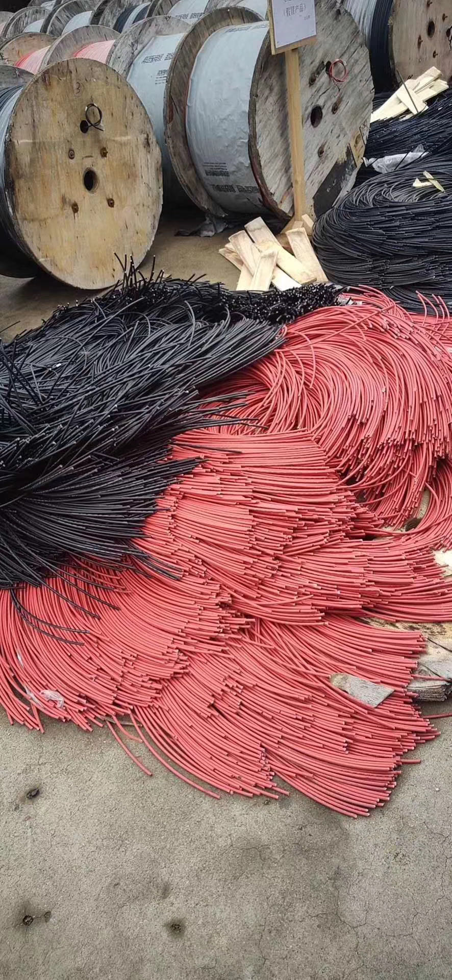 河东回收废电缆含铜量 150电缆回收价格