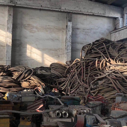 日喀则回收废铜废旧材料格,150电缆回收