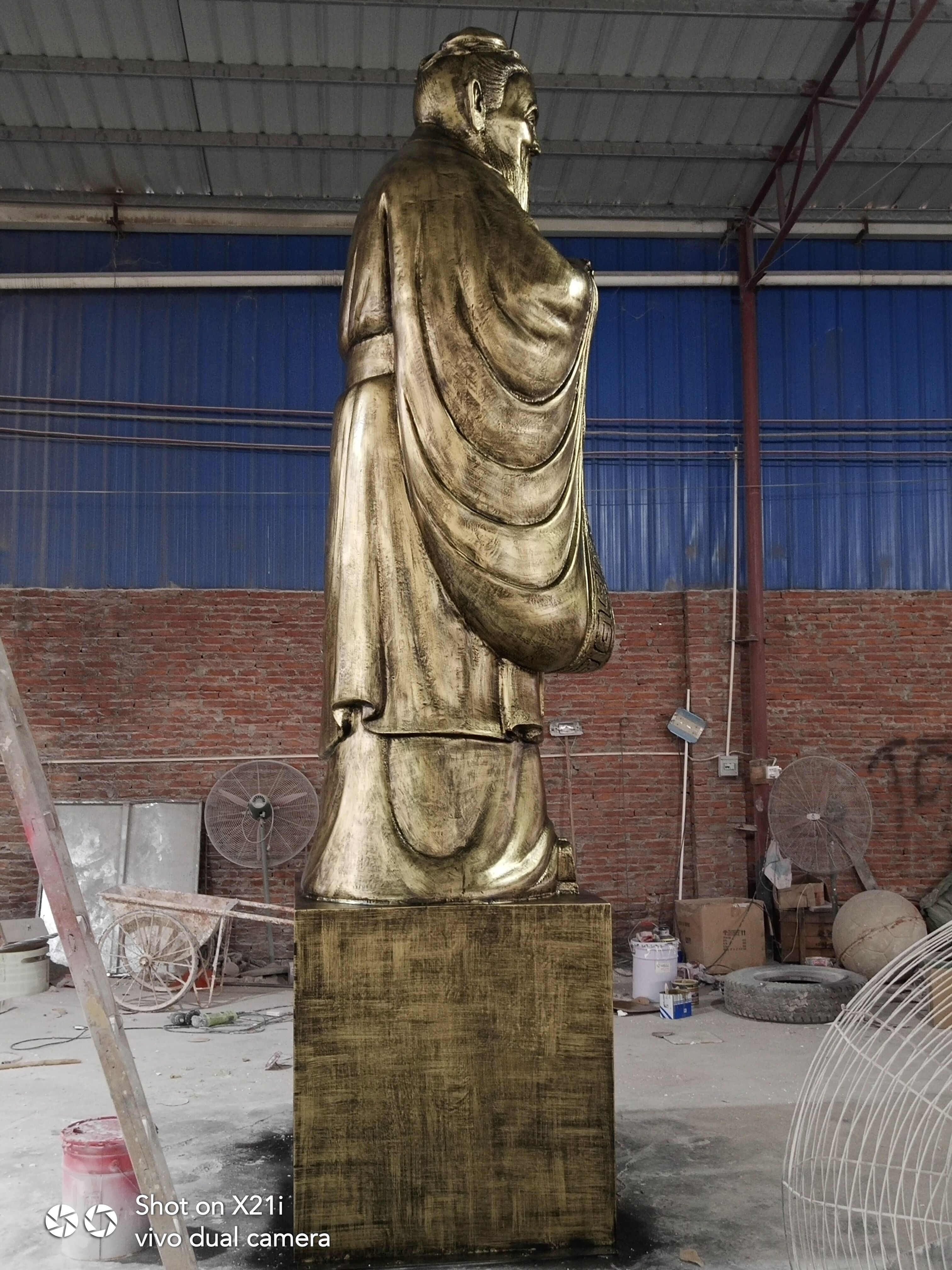 铸铜人物雕塑报价 厂家 