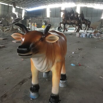 玻璃鋼動物黃牛雕塑江西玻璃鋼園林定制