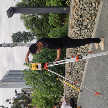 RTK测量培训班学习测绘仪器